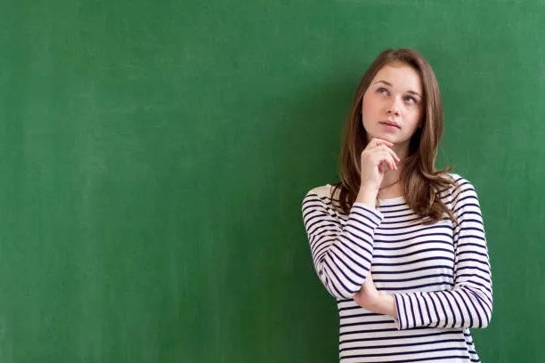 Cô Gái Sẽ Nghĩ Gì Khi Bạn Không Còn Được Quan Tâm Đến