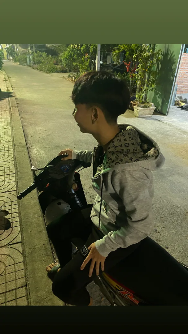 Nguyễn Tuấn Kiệt 18 tuổi Độc thân Khu vực Hồ Chí Minh