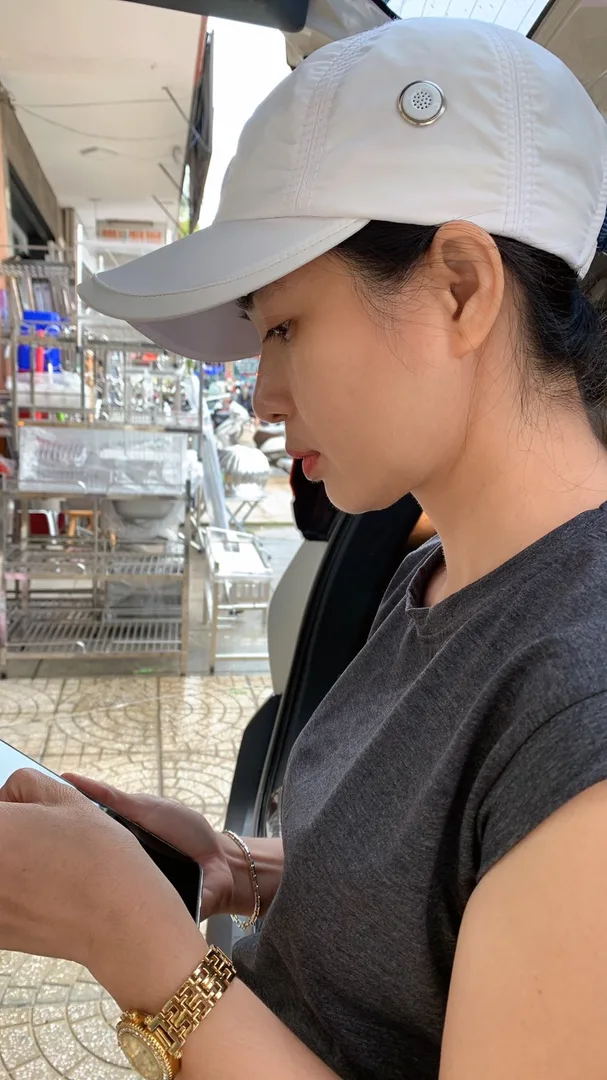 Răng Khểnh 42 tuổi  Khu vực Hồ Chí Minh