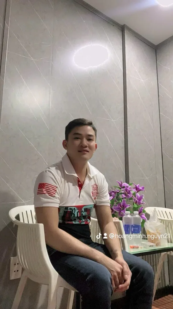nguyen van hoang minh 32 tuổi Độc thân Khu vực Hồ Chí Minh