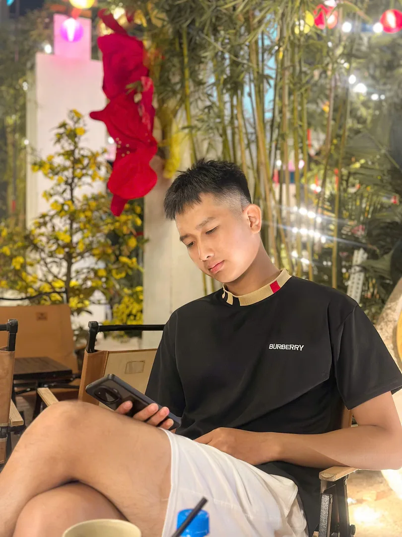 Ngọc Lợi 22 tuổi Độc thân Khu vực Bình Định