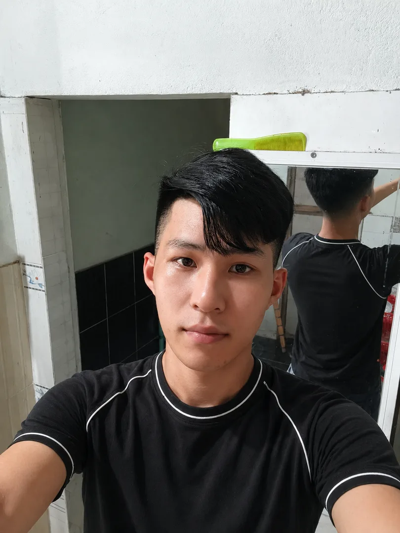 Nguyễn Trọng Hiếu 18 tuổi Độc thân Khu vực Quảng Ngãi