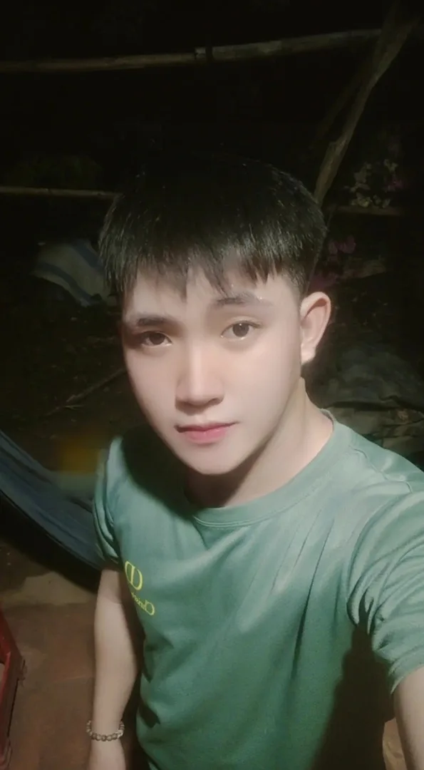 Lê Tấn Lợi 26 tuổi Độc thân Khu vực Bến Tre