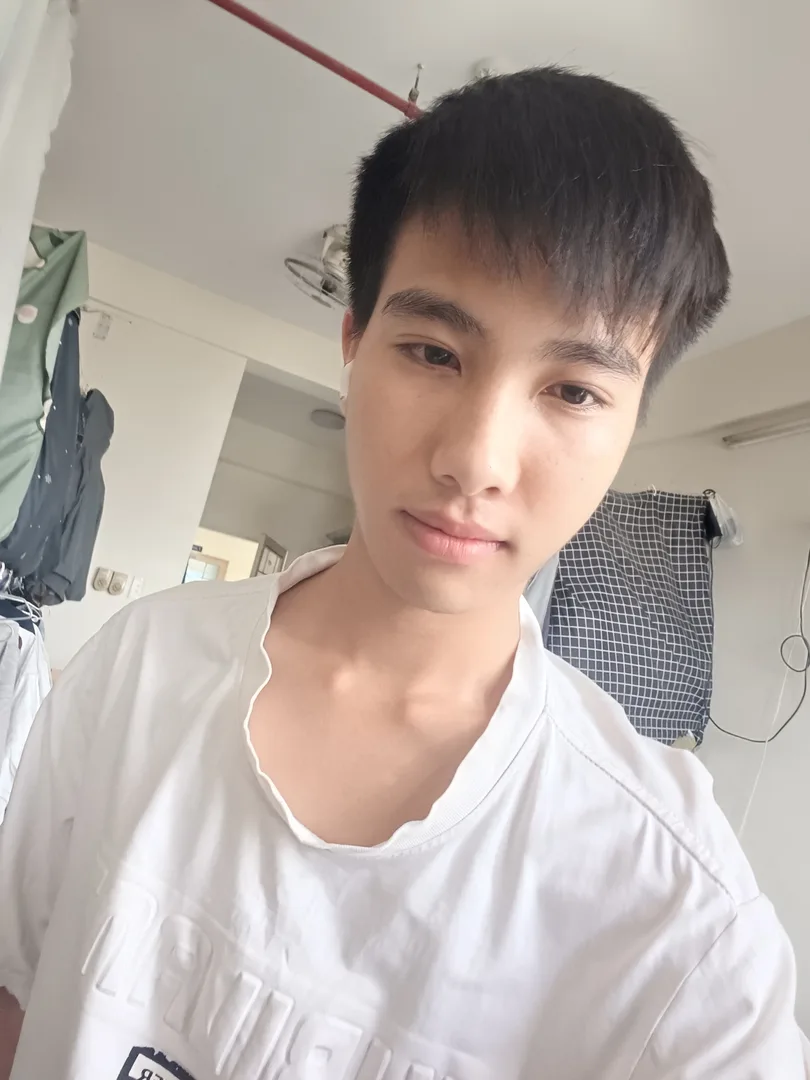 Trần Anh Tuấn 21 tuổi Độc thân Khu vực Hồ Chí Minh