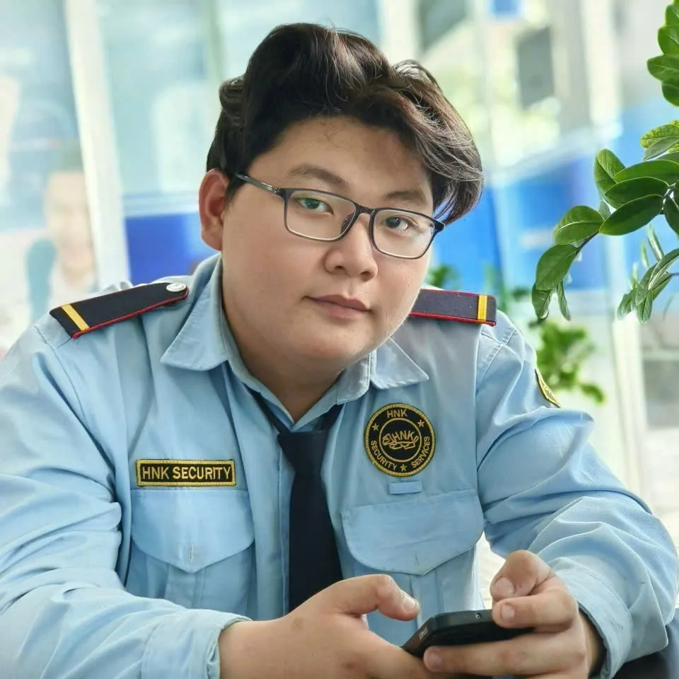 Võ Minh Trí 18 tuổi Độc thân Khu vực Bình Dương