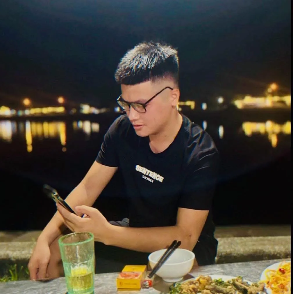 Phạm viết quang 26 tuổi Độc thân Khu vực Đài Loan