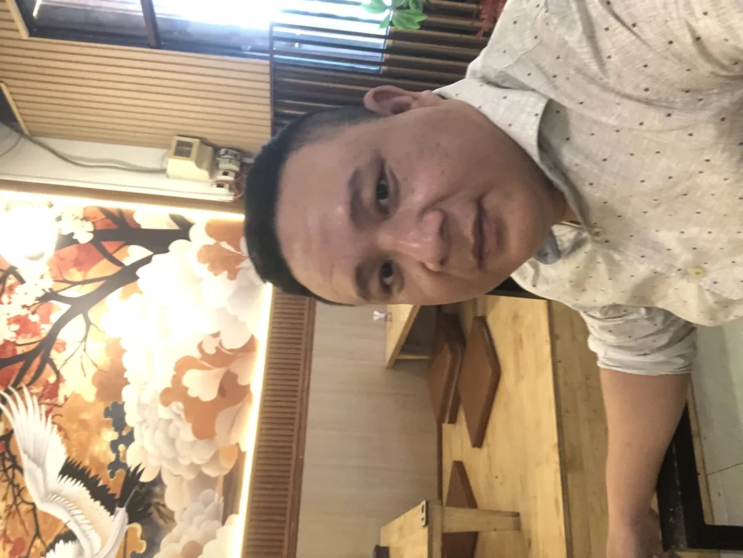 Huỳnh văn Dư 33 tuổi Đã ly hôn Khu vực Cần Thơ