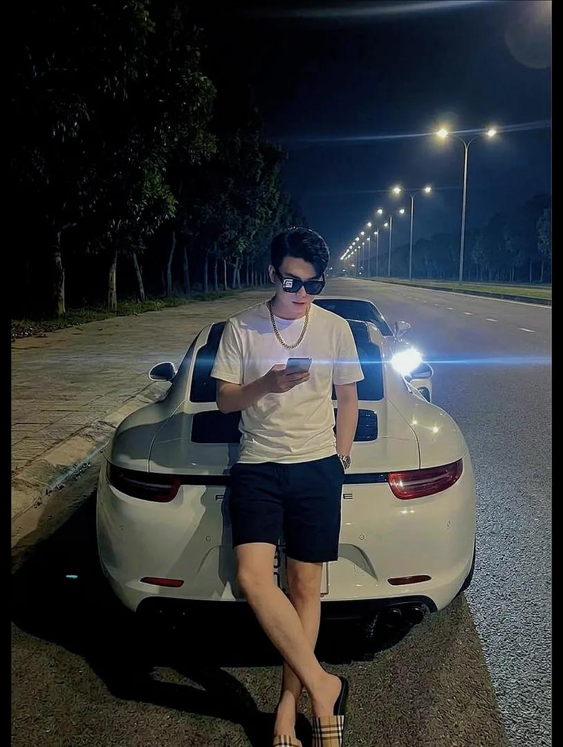 Nguyễn hoàng vũ 24 tuổi Độc thân Tìm người trò chuyện Khu vực Kiên Giang