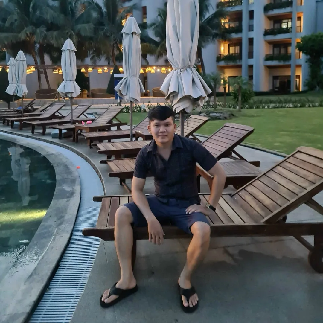 Du Nguyen 31 Tuổi Đang Độc Thân Khu Vực Bà Rịa - Vũng Tàu