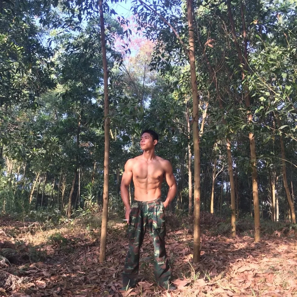Nguyễn Đình Minh 22 tuổi Độc thân Khu vực Thái Nguyên