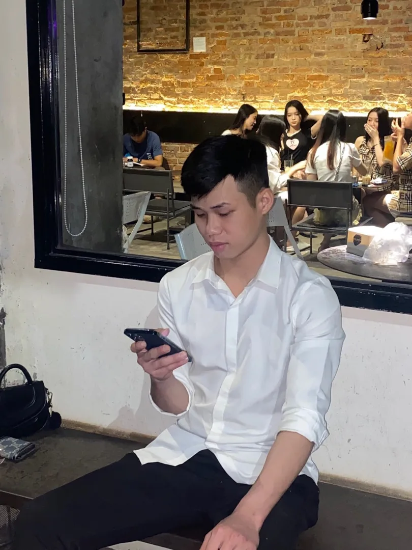 Lê nhật hao 24 tuổi Độc thân Khu vực Bình Dương