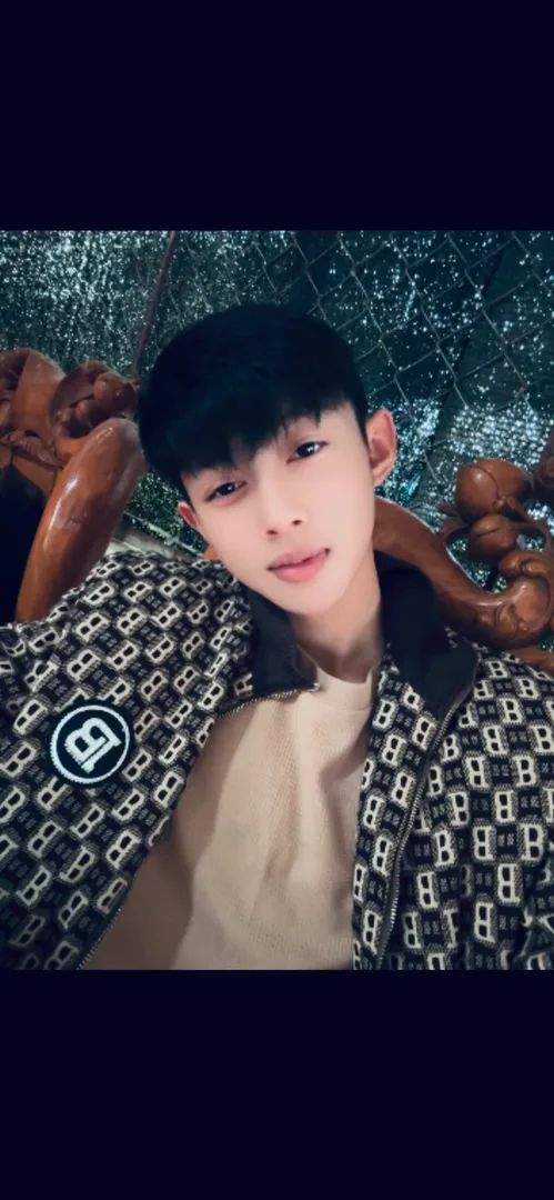 Minh Nguyễn 21 tuổi Độc thân Khu vực Đà Nẵng