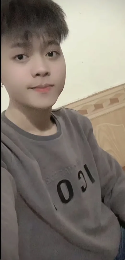 Lưu quốc phong 19 tuổi Độc thân Khu vực Hà Nội