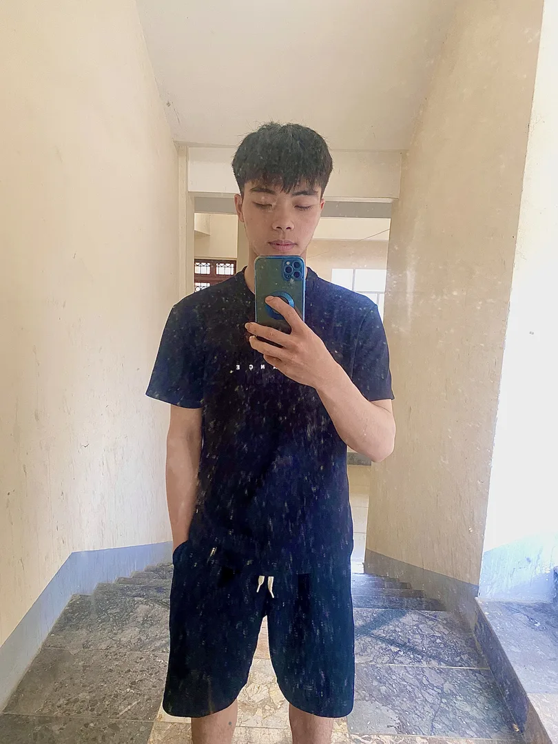 Phàn văn hàn 23 tuổi Góa Khu vực Hà Giang