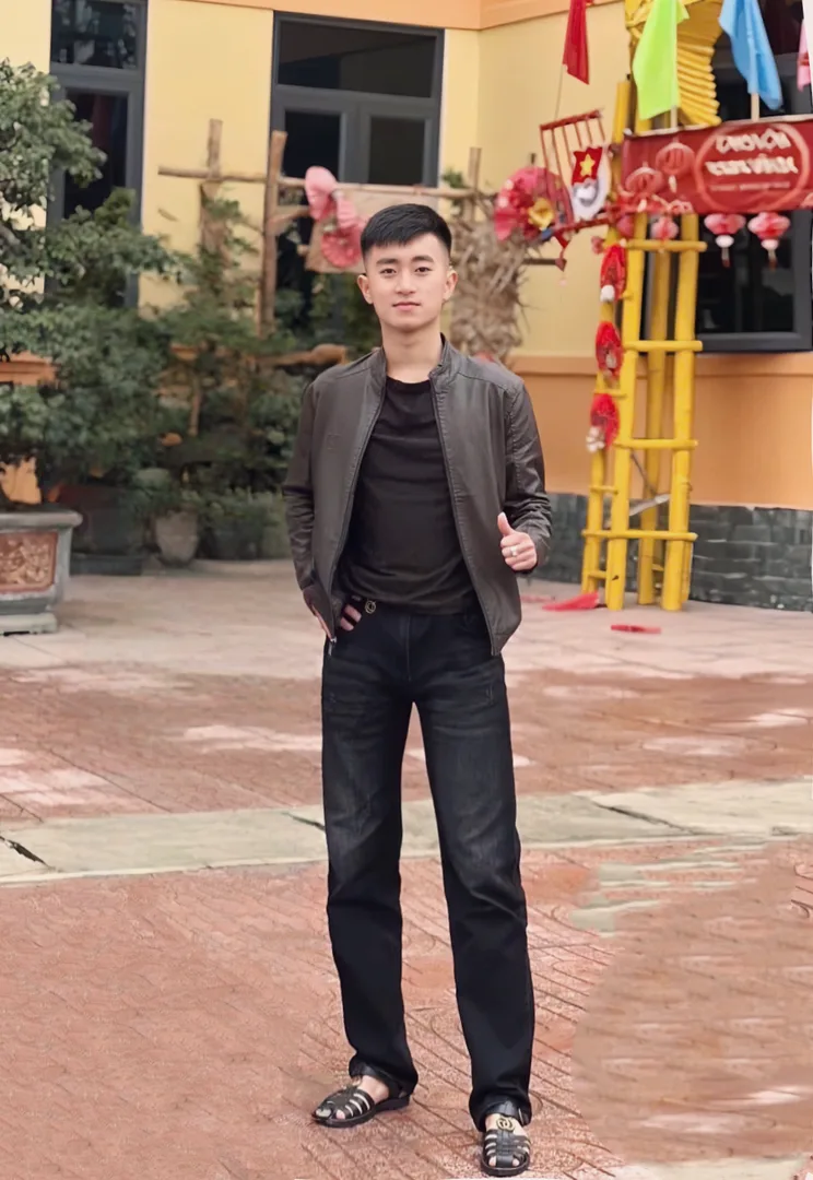 Tuấn anh 21 tuổi Độc thân Khu vực Nghệ An