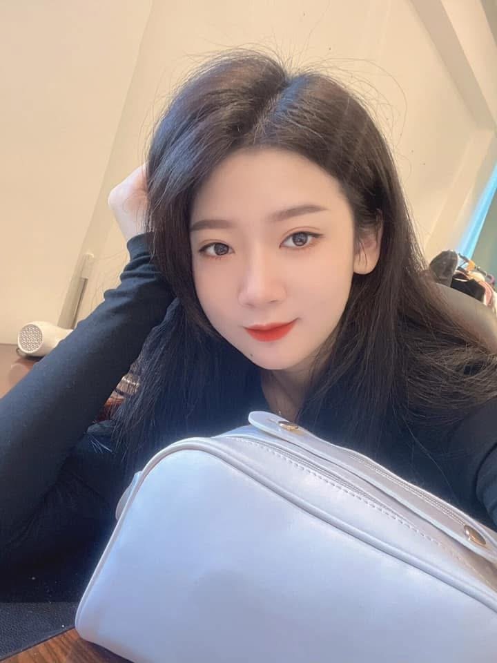 Hải Yến 27 Tuổi  Khu Vực Bến Tre