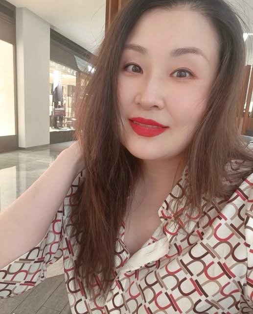 Nguyễn Hồng Oanh 43 Tuổi  Khu Vực Tiền Giang