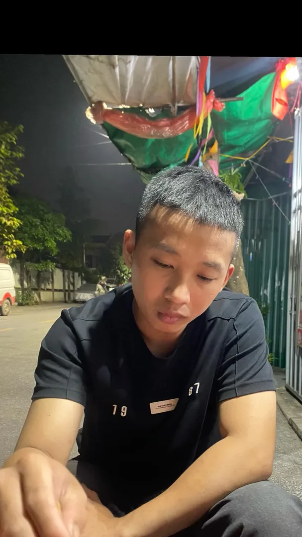 Nghĩa Lê 23 tuổi Độc thân Khu vực Hà Nội