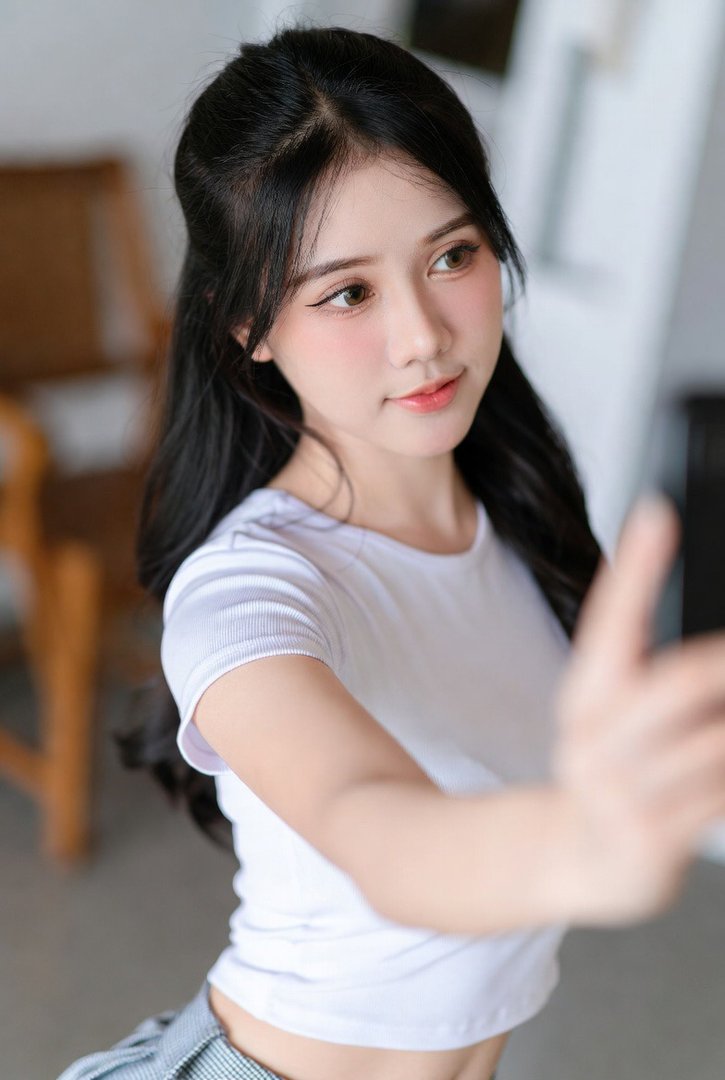 Phạm Thị Tươi 25 Tuổi  Khu Vực Bình Phước