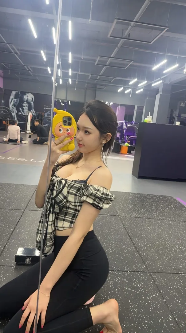 Trần Hồng Thuý 27 tuổi Độc thân Khu vực Hồ Chí Minh