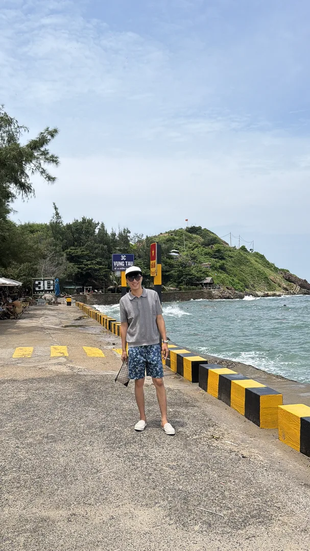Nguyễn thành long 25 tuổi Độc thân Khu vực Bình Phước