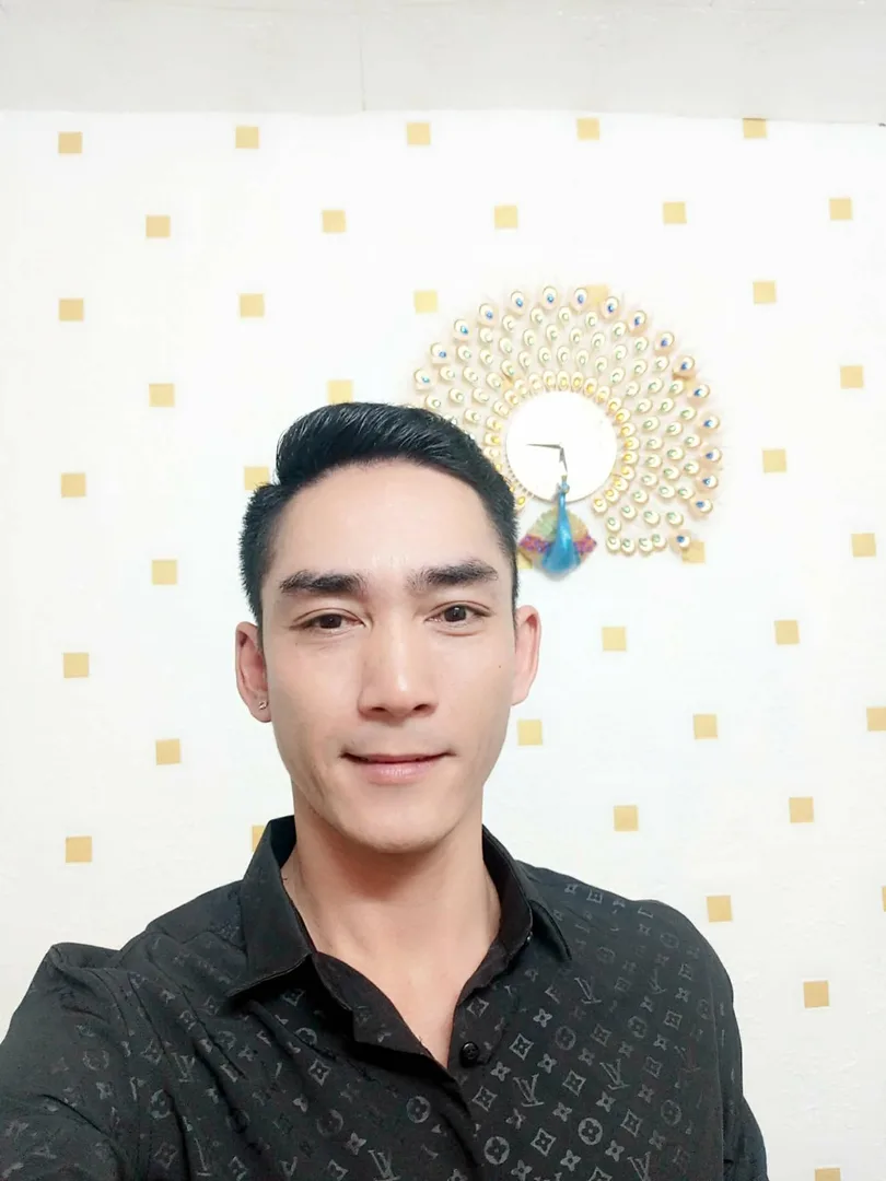 Nguyễn Hiếu 37 tuổi Đã ly hôn Khu vực Hà Nội